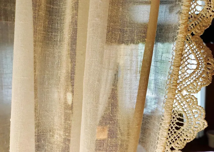 De L'assesseur - Mont-soleil Hotel *