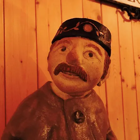 De L'assesseur - Mont-soleil Hotell